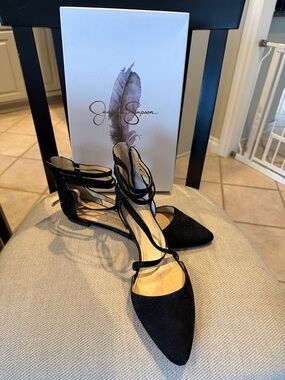 NWOT Jessica Simpson Zenka Black Pointed Toe Ankle Strap Flats - Size 8